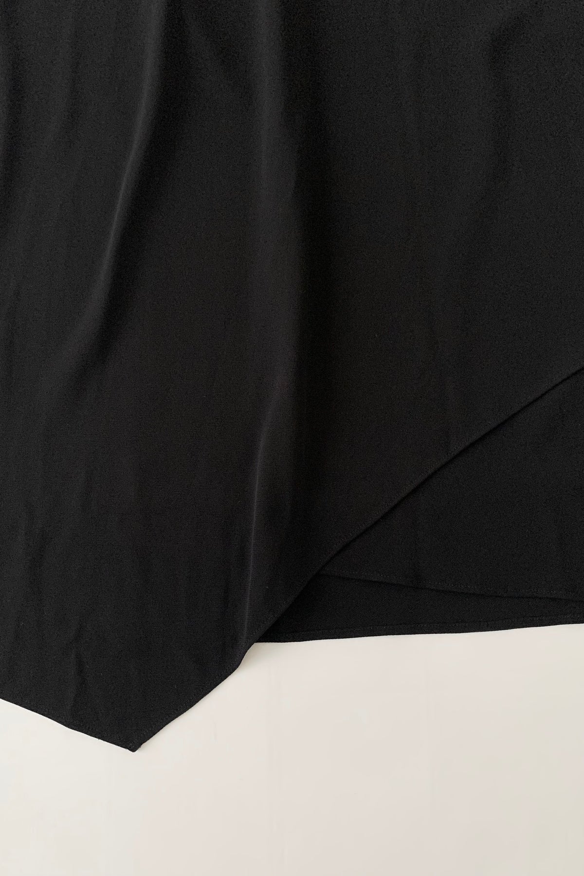 black asymmetry long skirt