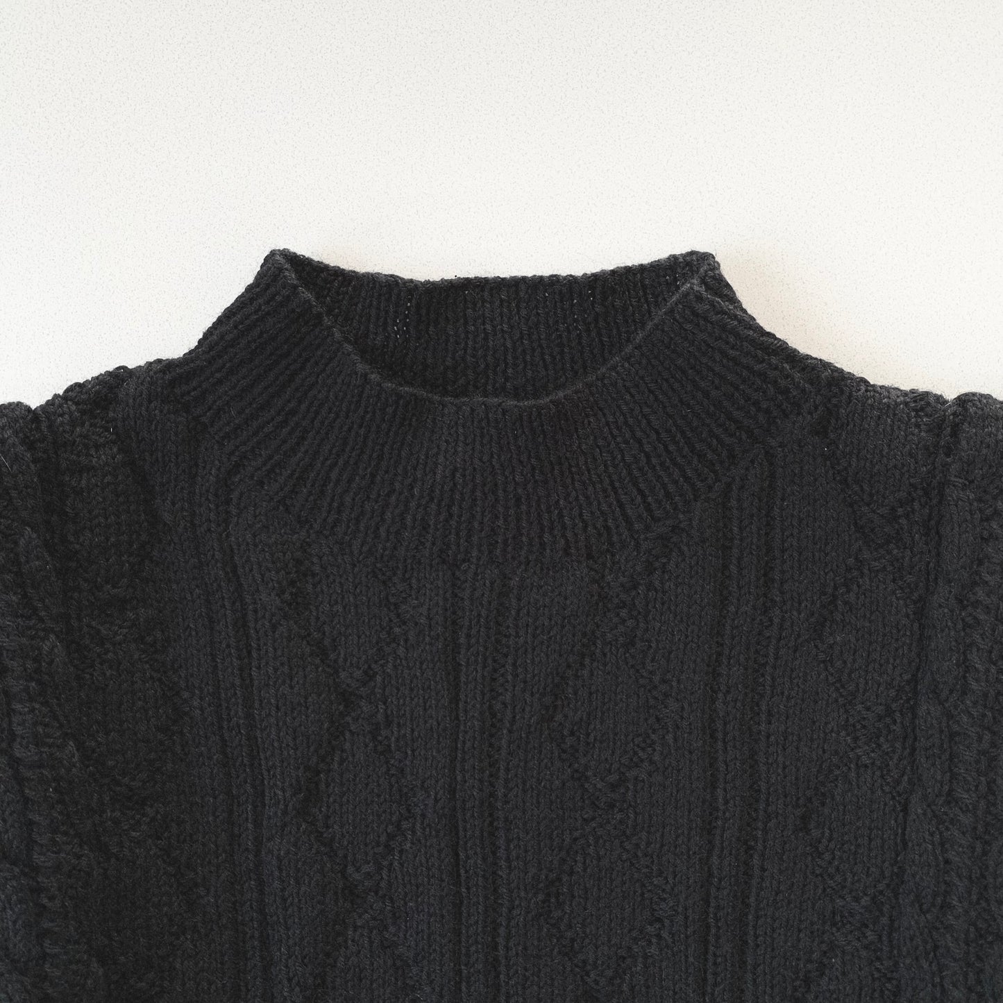 black side open knit vest