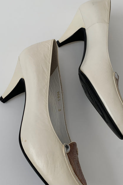 LANVIN ivory python design heels