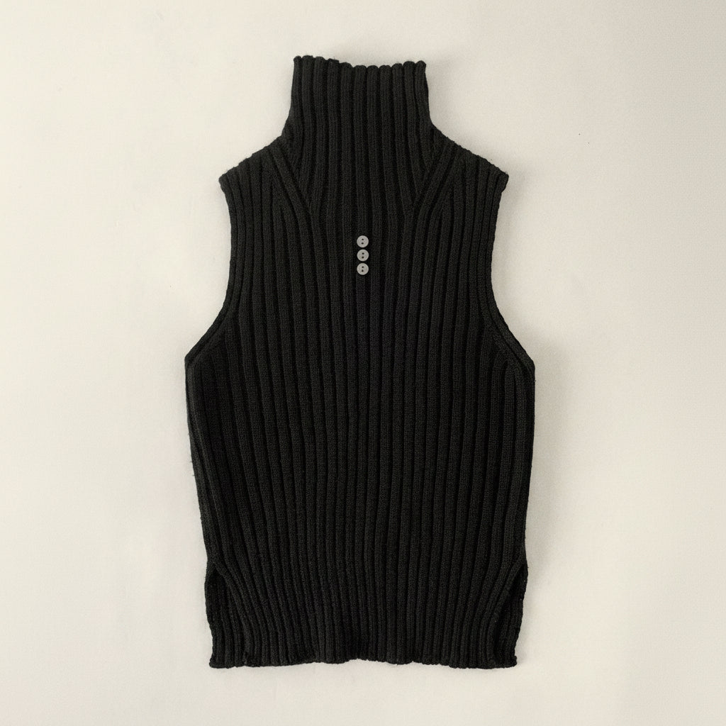 center buttons knit vest