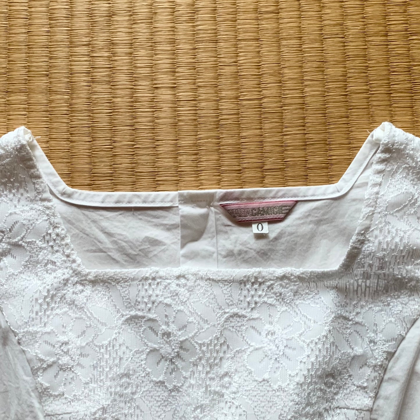 lace design tops