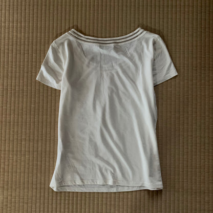 Burberry ivory neck design T tops