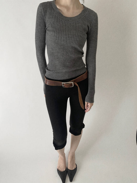 gray rib round neck knit tops