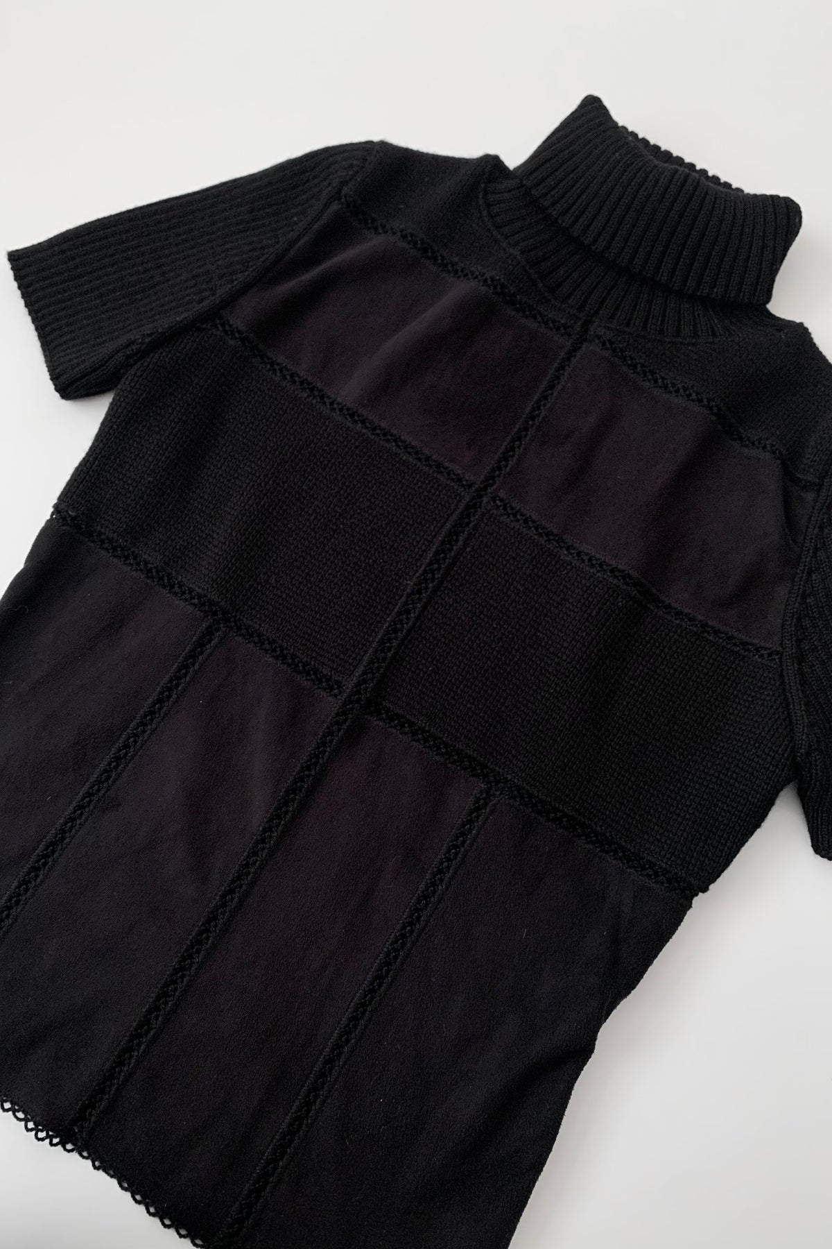 Italy black suède crochet tops