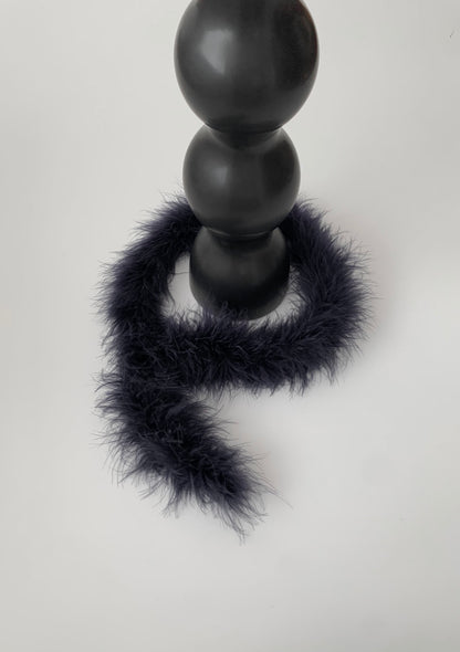 dark purple fur tie