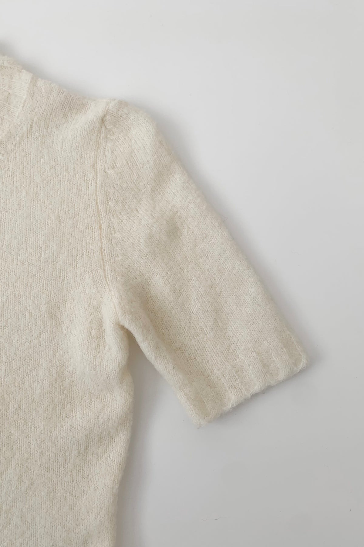 Italy ivory knit short sleeve tops