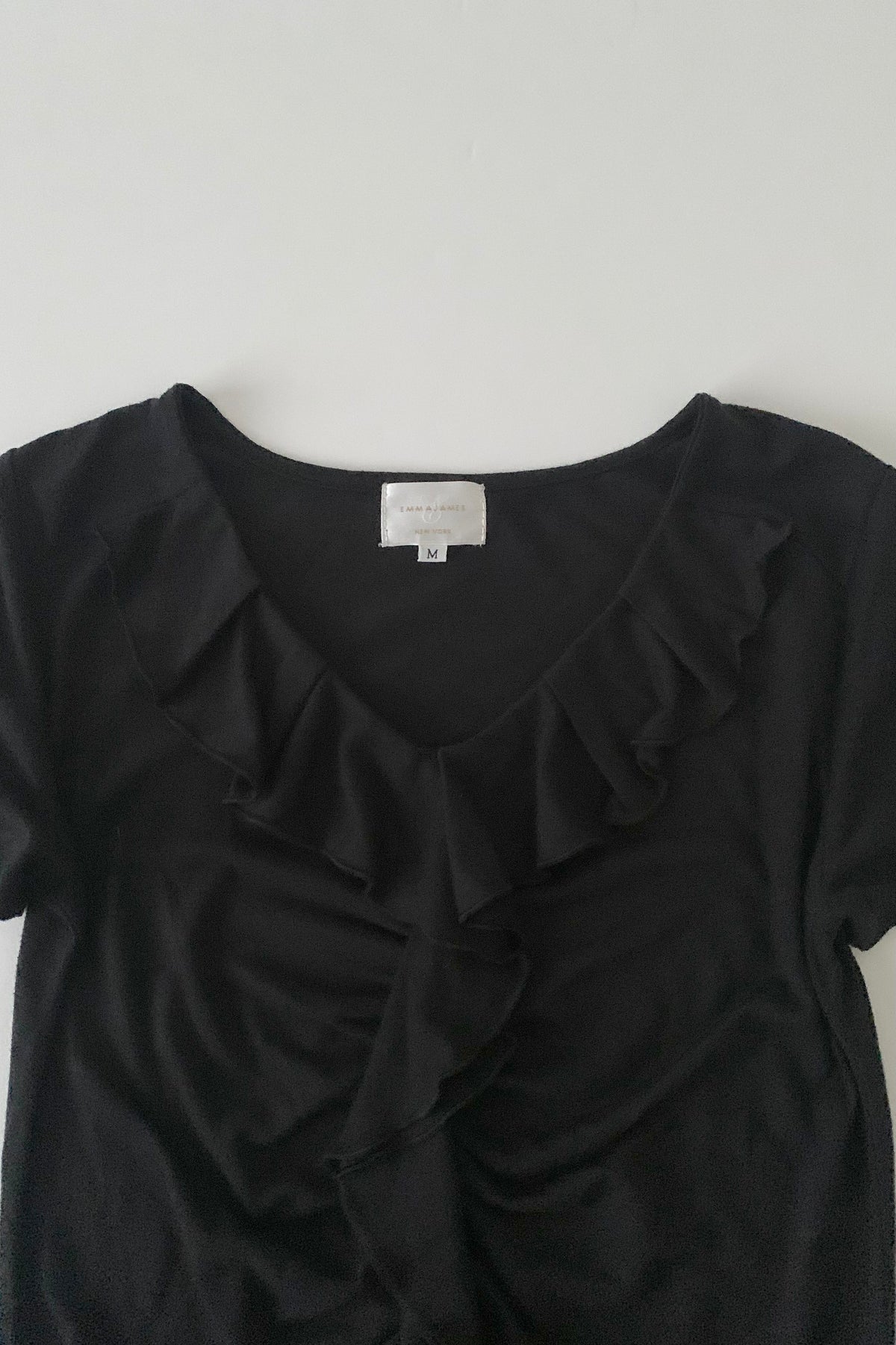 black centerfrill T tops