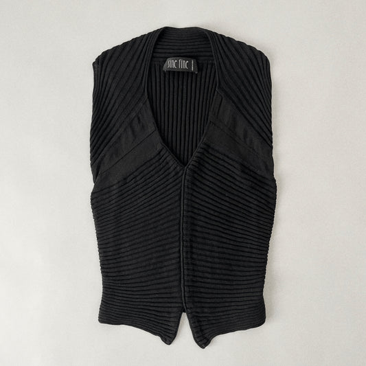 Italy black v neck tops