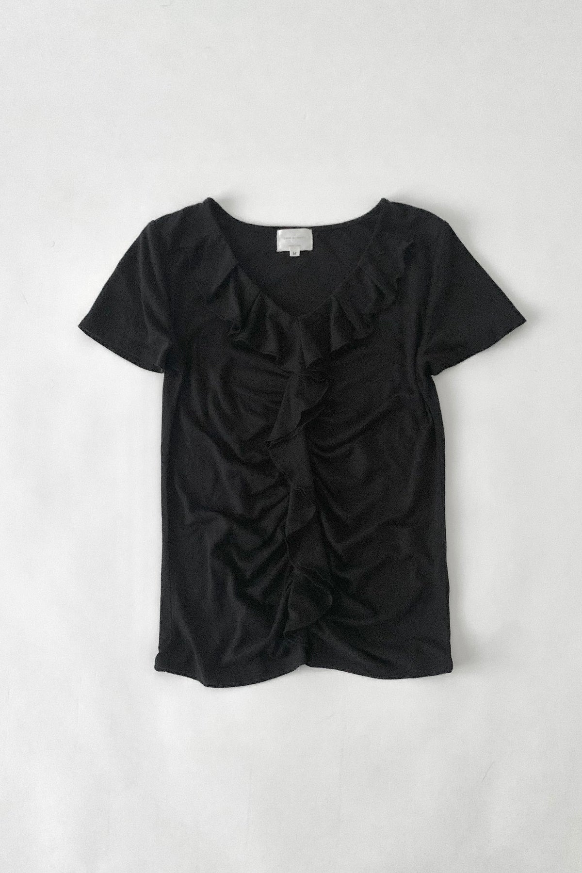 black centerfrill T tops