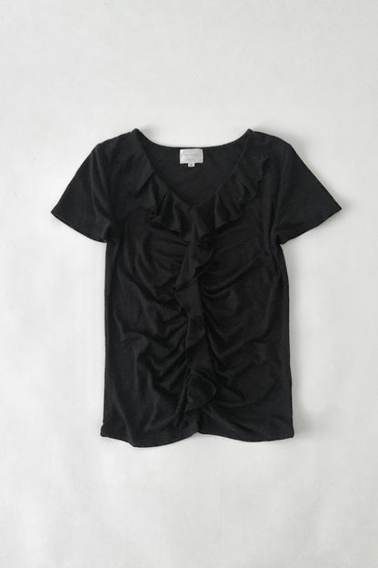 black centerfrill T tops