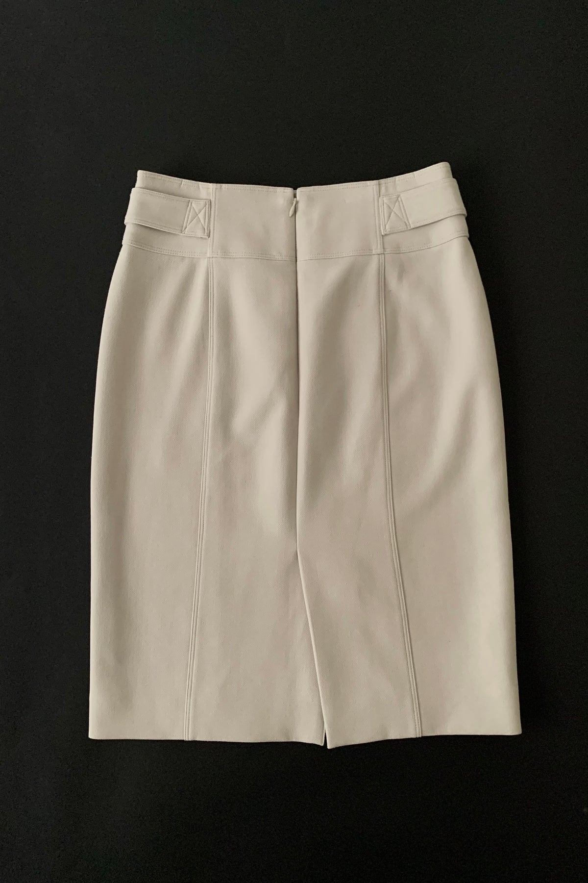 Burberry light beige side buttons skirt