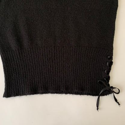 black side ribbon vest