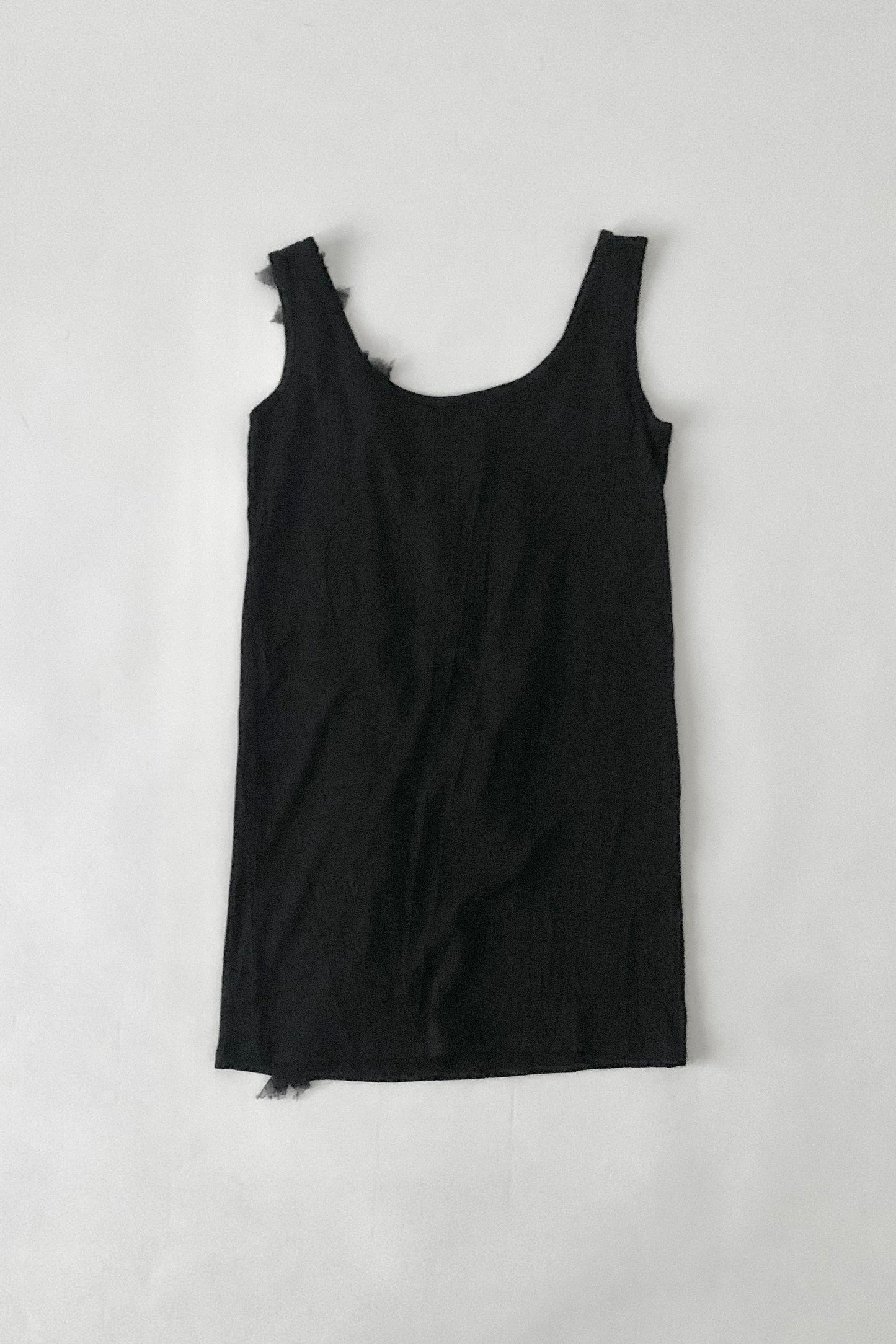 black feather design tops