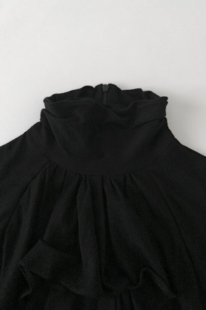 black half sleeve frill tops