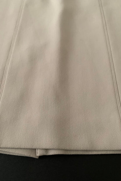 Burberry light beige side buttons skirt