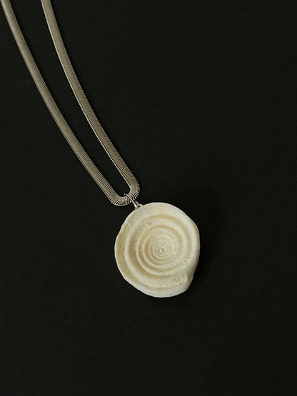 real shell pendant necklace
