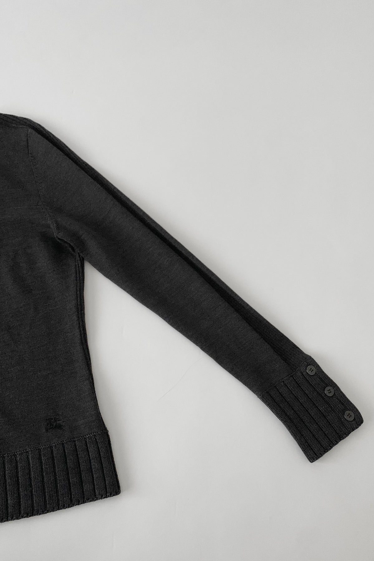 Burberry dark gray wool knit