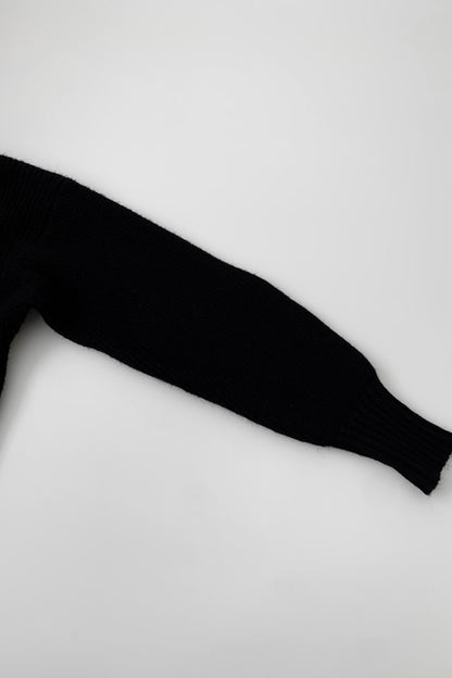 black big buttons over sized knit