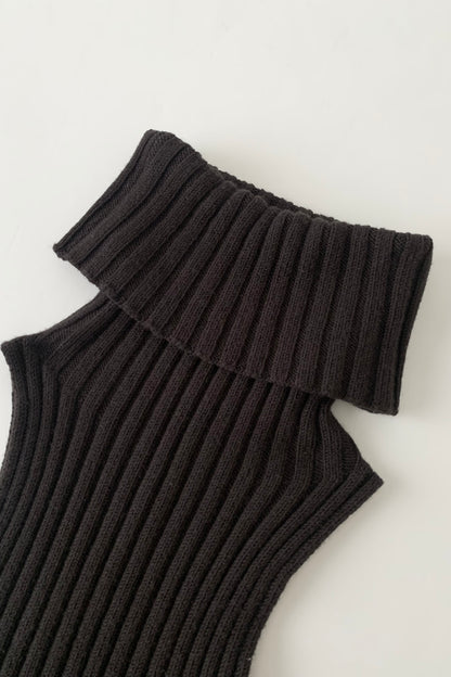 Italy dark brown high neck vest