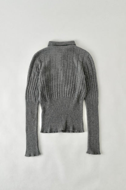 Italy gray shape button knit