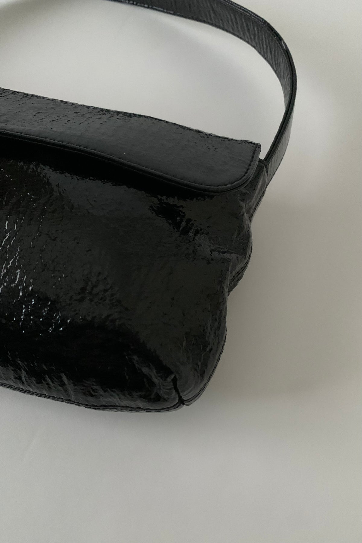 black enamel leather silver ring bag