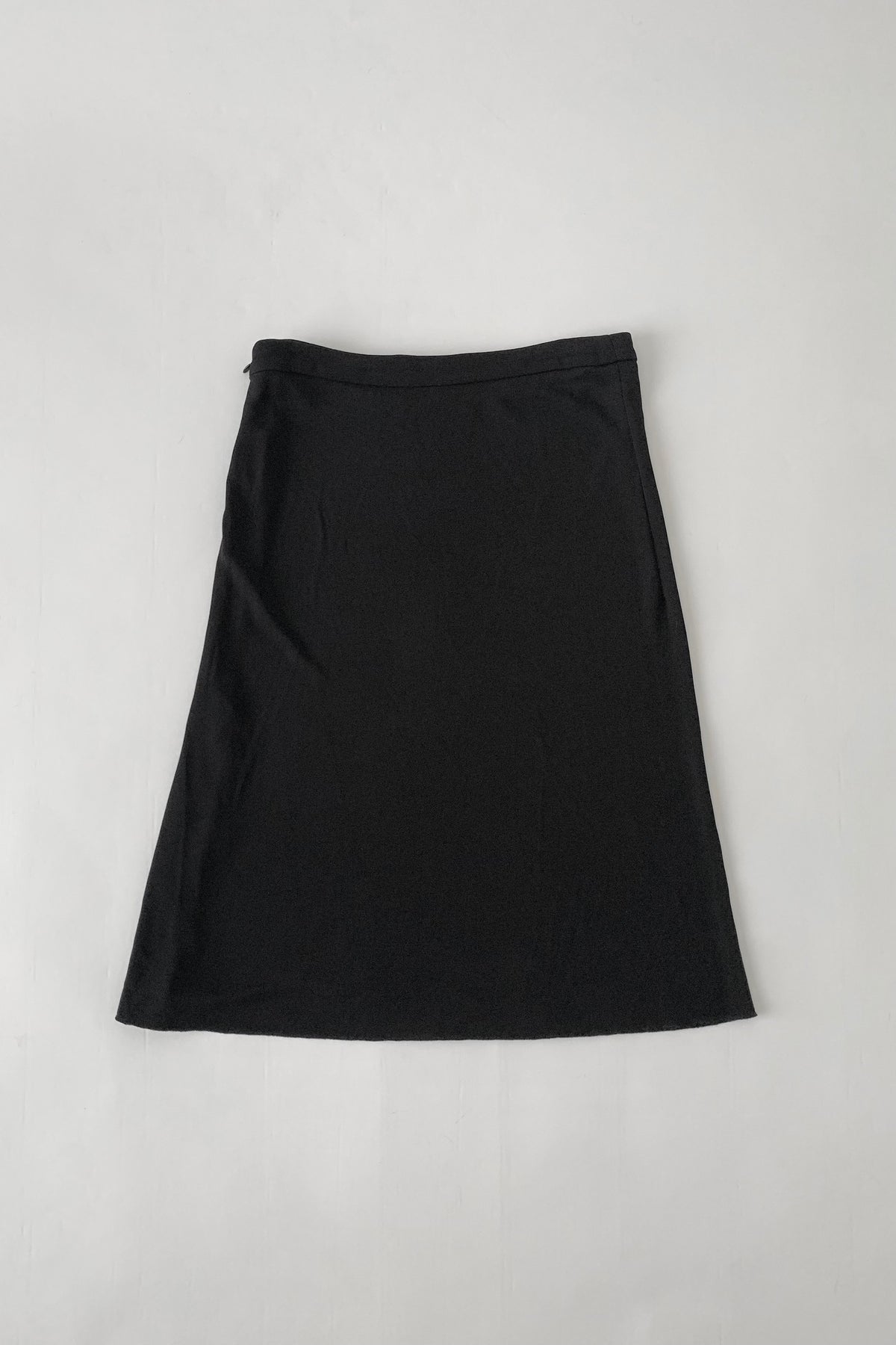 Salvatore ferragamo black midi skirt