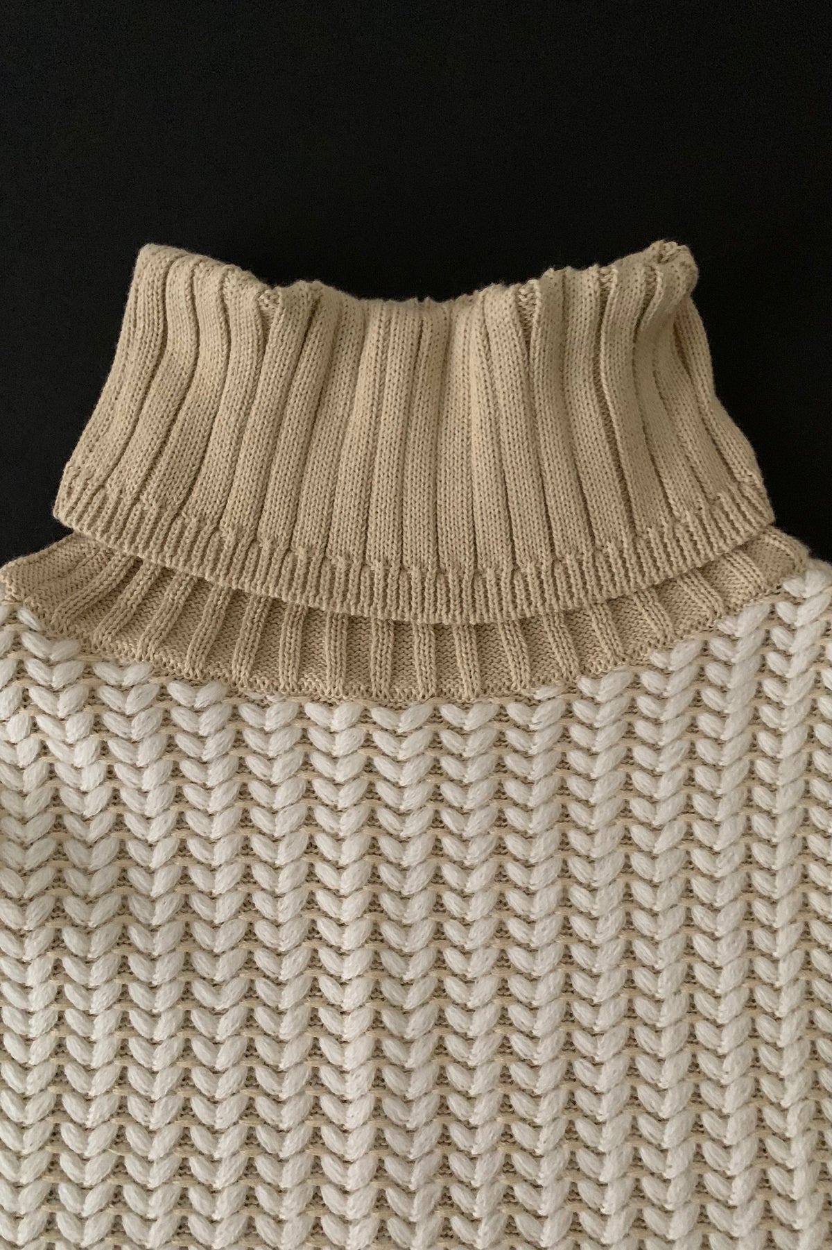 beige herringbone high neck knit vest