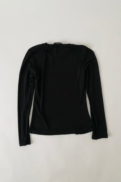 black stretch long sleeves