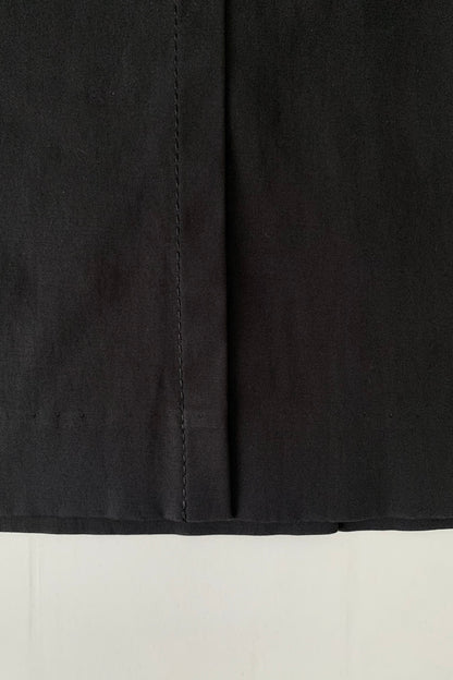 black waist buttons pleats skirt