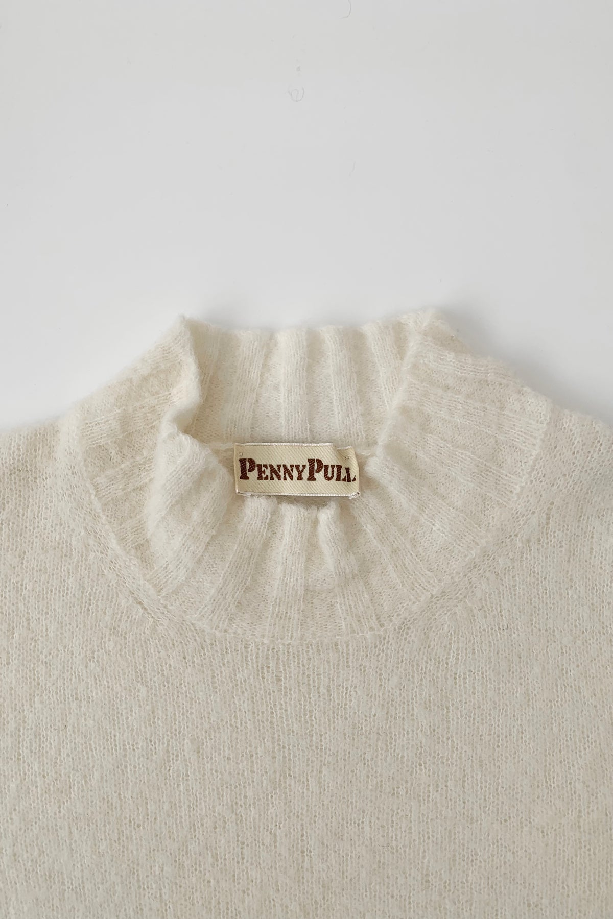 Italy ivory knit short sleeve tops