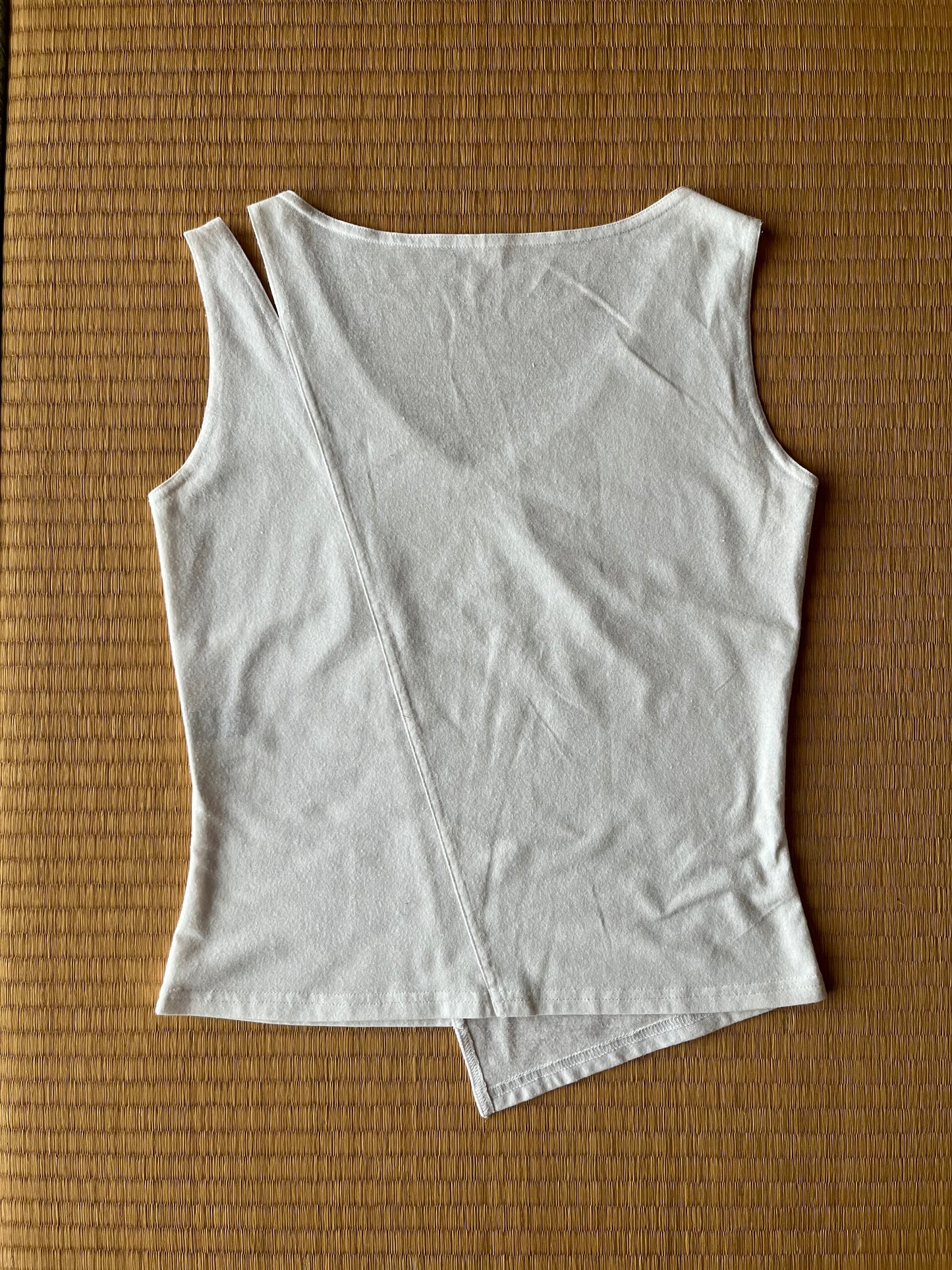 white asymmetry tops