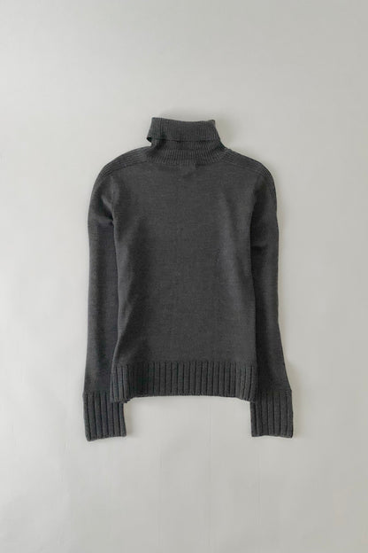 Burberry dark gray wool knit