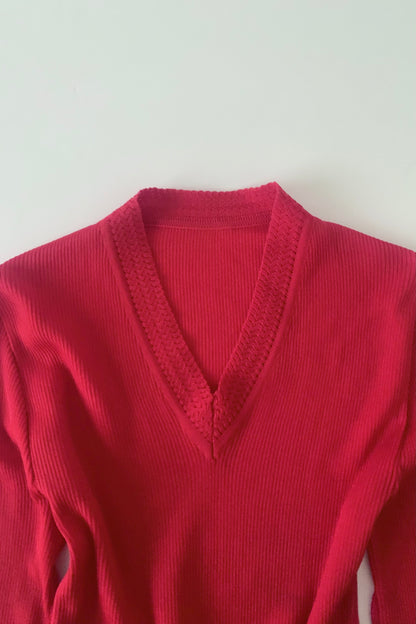 red half sleeve v neck rib tops