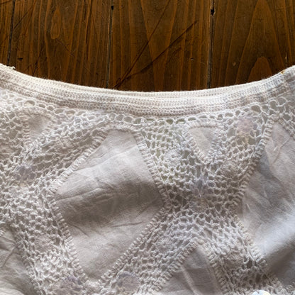 white crochet sequins skirt
