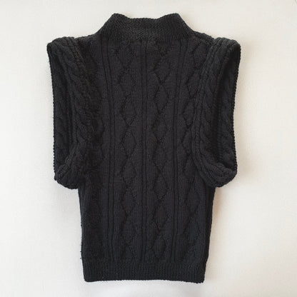 black side open knit vest
