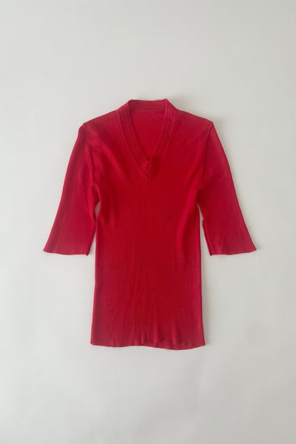red half sleeve v neck rib tops