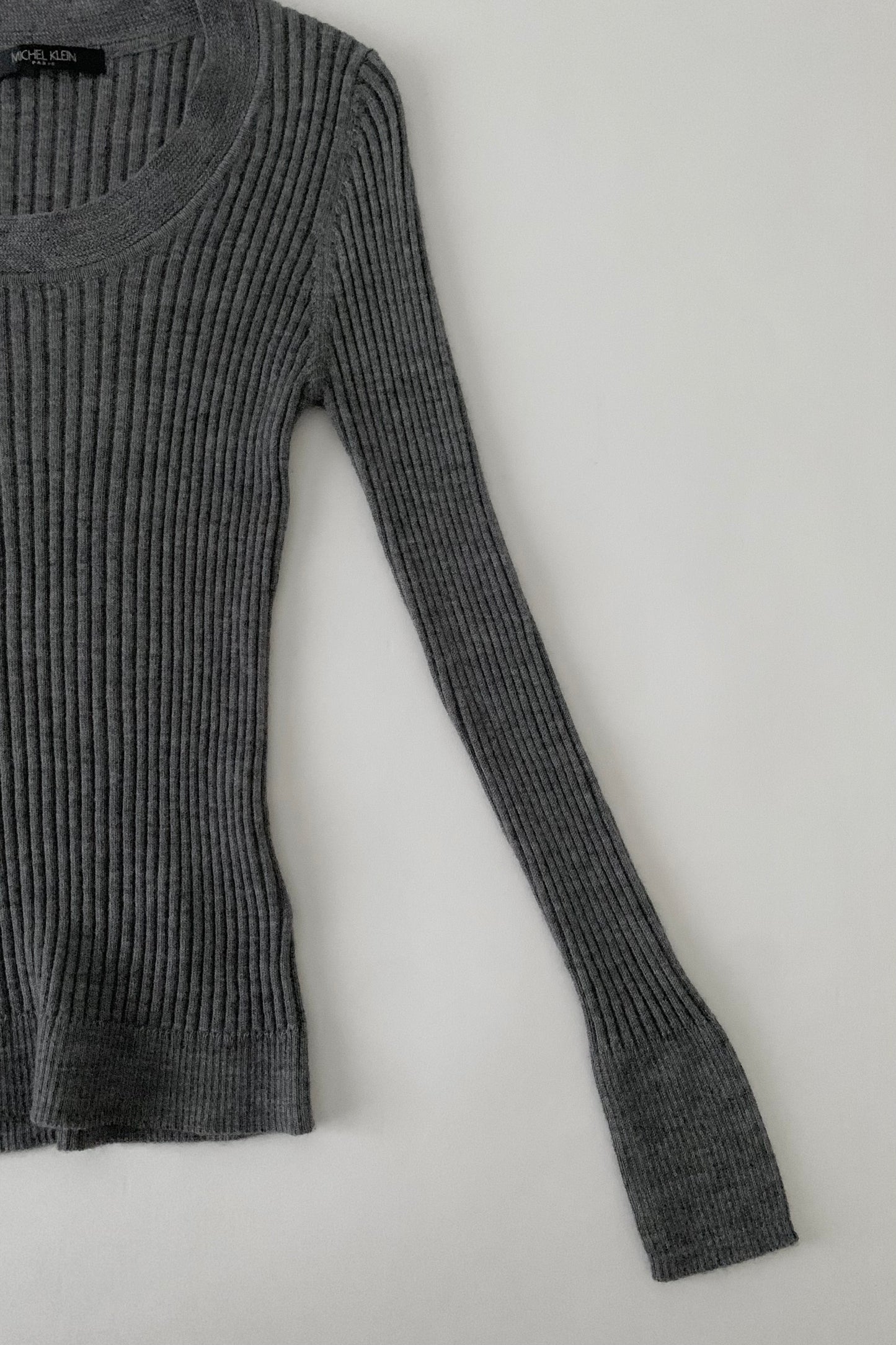 gray rib round neck knit tops