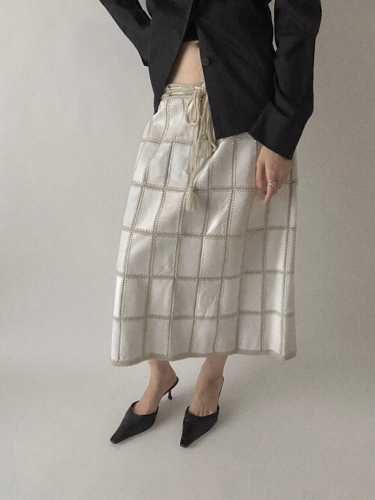 ivory leather knit design skirt