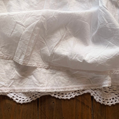 white crochet sequins skirt