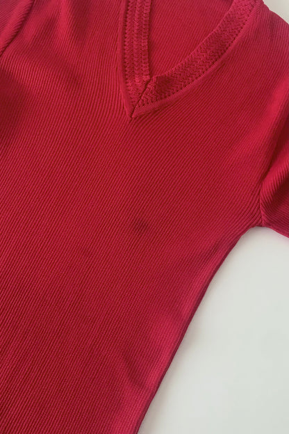 red half sleeve v neck rib tops